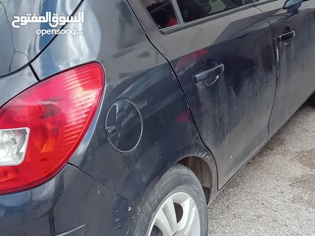 مطلوب مطلوب مطلوب سيارة