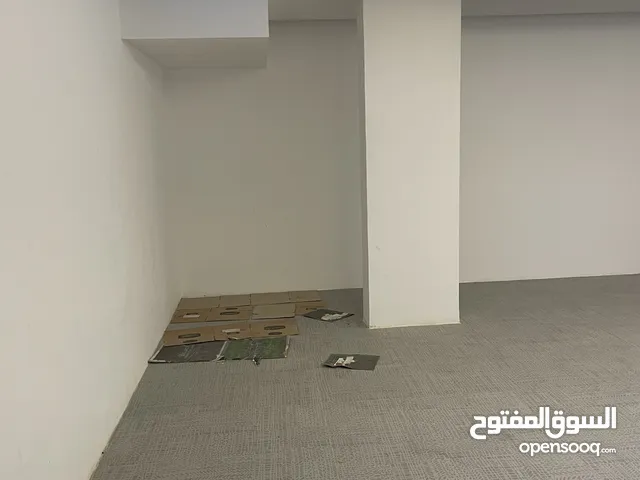 مخزن مكيف للاجار