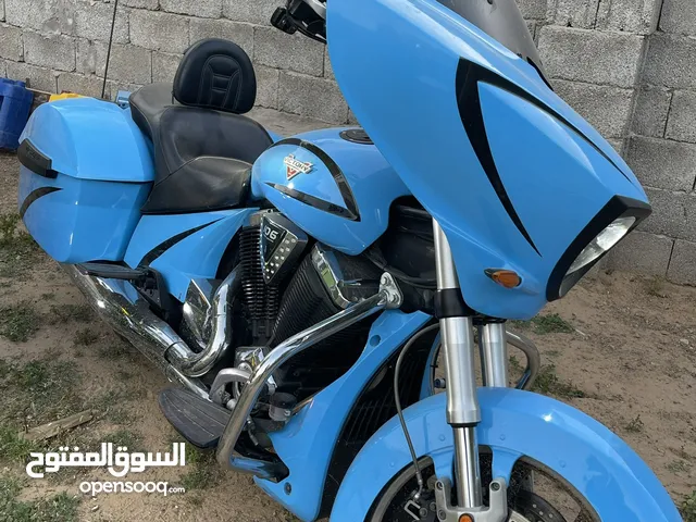 فكتوري كروس كانتري