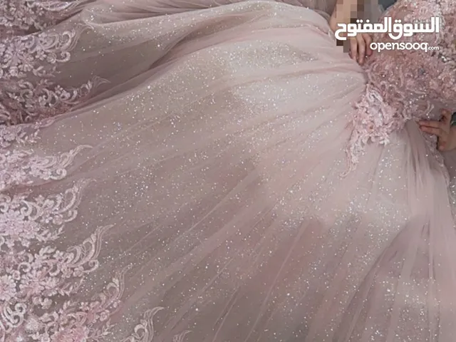 Weddings and Engagements Dresses in Farwaniya