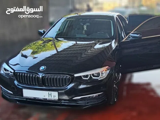 BMW 530e سيارة