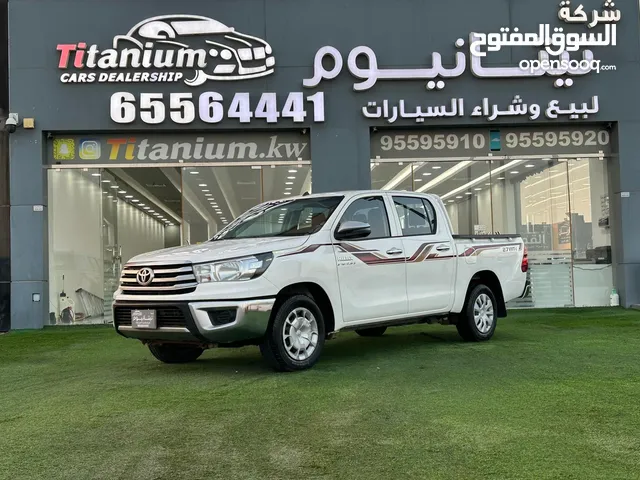 Used Toyota Hilux in Mubarak Al-Kabeer
