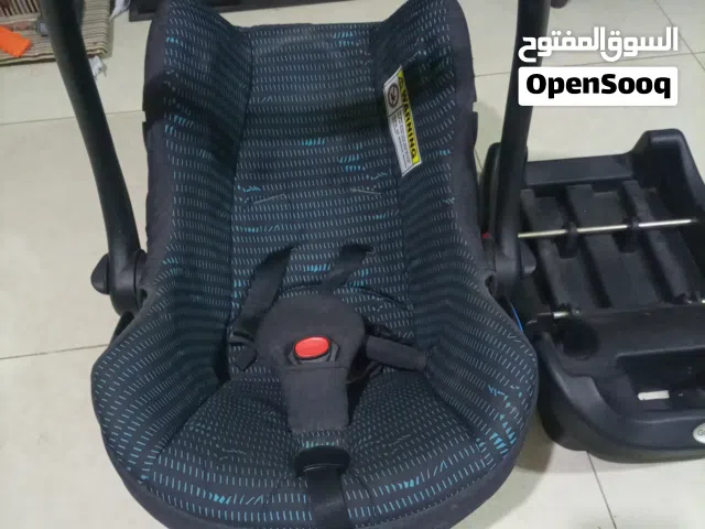 كار سيت ، مقعد اطفال للسيارة مستعمل نوع Good baby بحالة جيدة يصلح للأعمار من 1 إلى 4 سنة