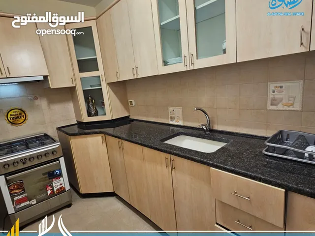 استديو مفروش للايجار بطن الهوا قرب سوبر ماركت كراميل