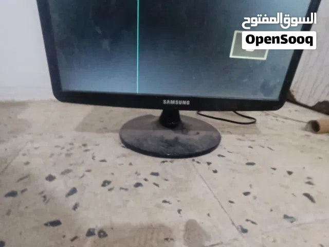 22" Samsung monitors for sale  in Tripoli
