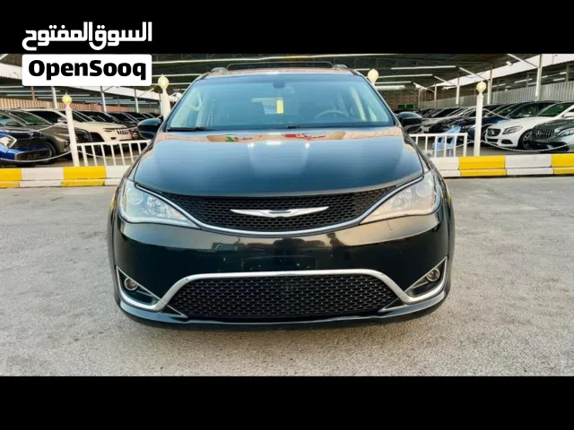 2017 كرايسلر باسيفيكا Touring L