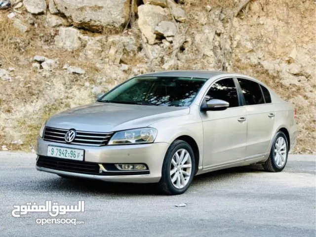 Used Volkswagen Passat in Hebron