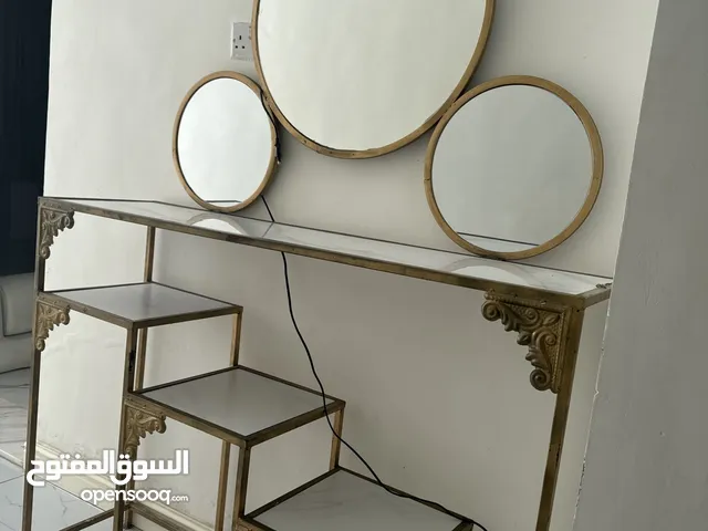 طاولة مدخل