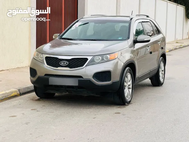 Used Kia Sorento in Tripoli