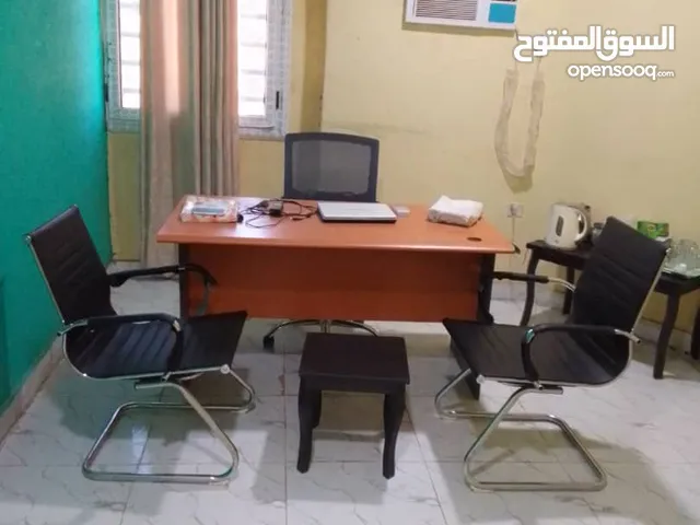 اثاث مكتبي للبيع في الخرطوم : كرسي مكتب مستعمل للبيع في السودان