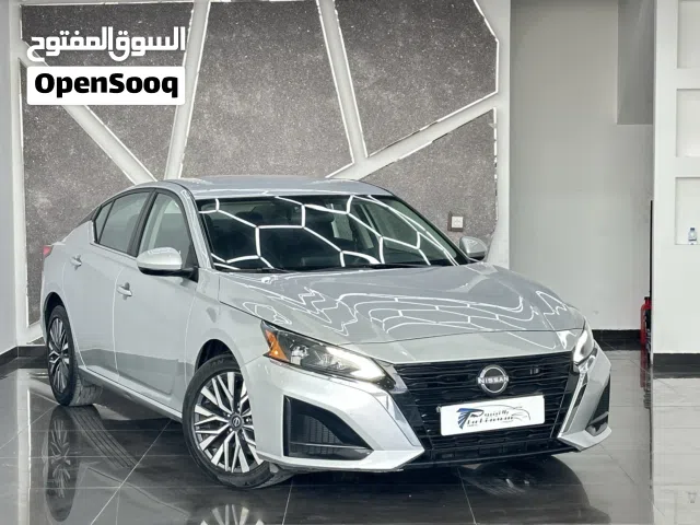 2023 Nissan Altima SV