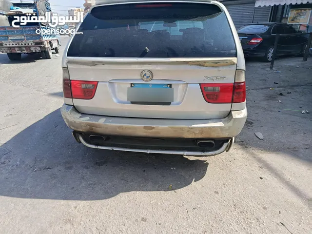 BMW X5 موديل 2001 رمادي
