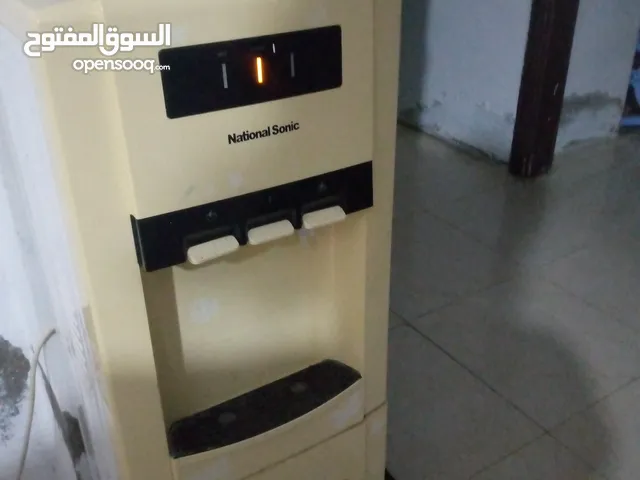 خمس فرشات وكولر مي وقاروره