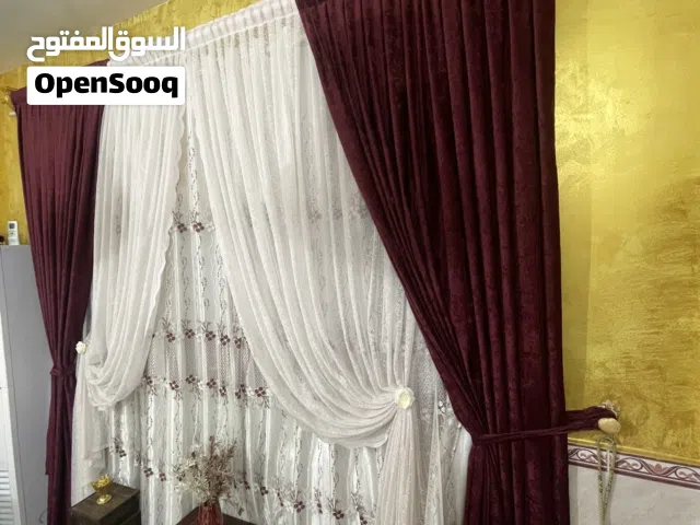 بردة لون ابيض وماروني تفصال