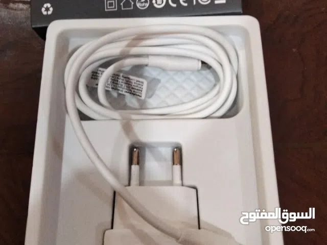 شاحن ايفون