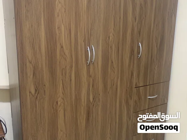 خزانة ملابس استعمال خفيف