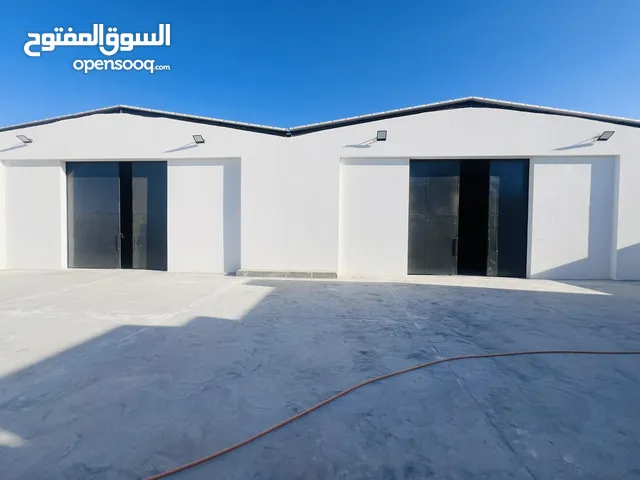 مخازن للإيجار