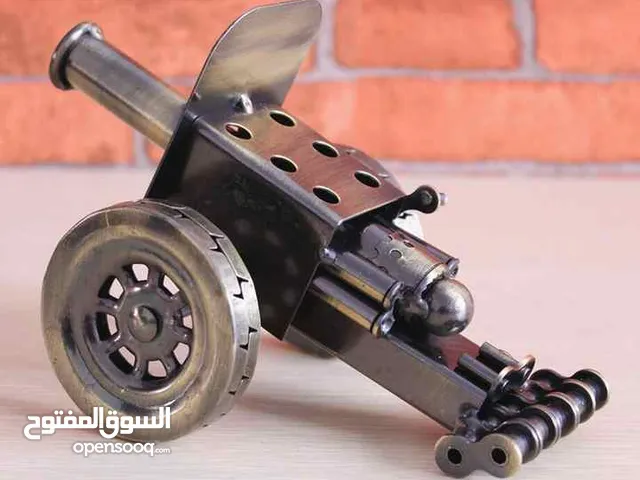 منظر ديكور دراجه ناريه و دبابه و مدفع نحاس
