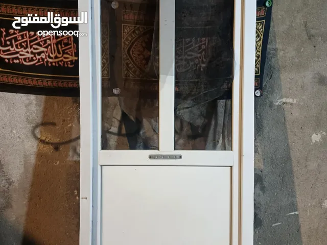 باب كامل مستخدم فقط للبيع