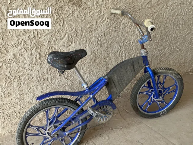 سيكل نضيف ينفع للكد حجم وسط مب صغير ولا كبير مره