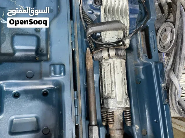 هلتي 16 صناعة بوش مستعمل بحاله ممتازه