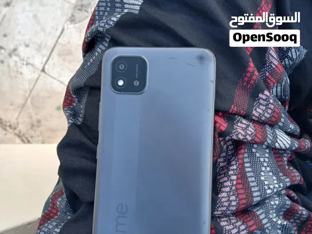 Realme C11 32 GB in Al Batinah