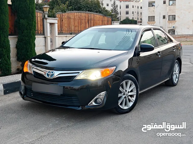 تويوتا كامري 2012 XLE بحاله ممتازه