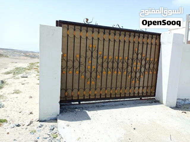 للبيع البيت ف مصير 20000