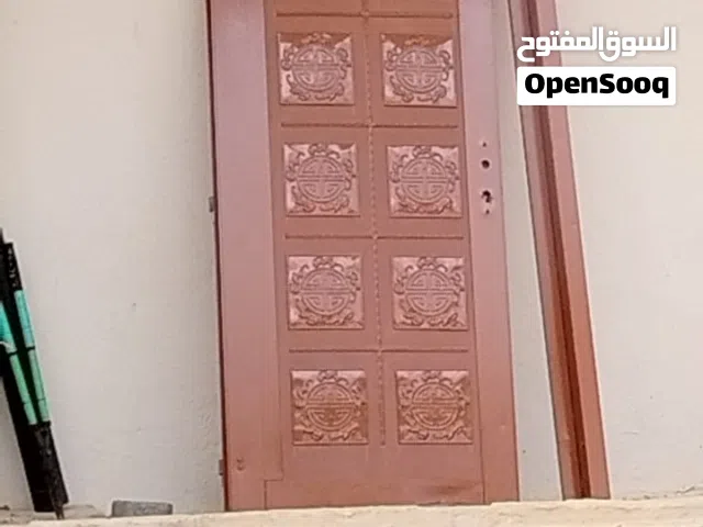 باب خارجي للبيع