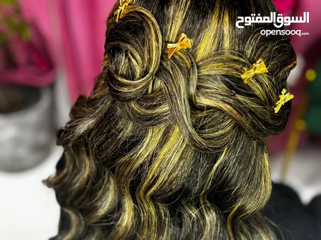 مطلوب موظفة صالون