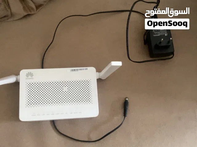 راوتر للبيع وكاله ماشاءالله كل اشي شغال ماشاءالله