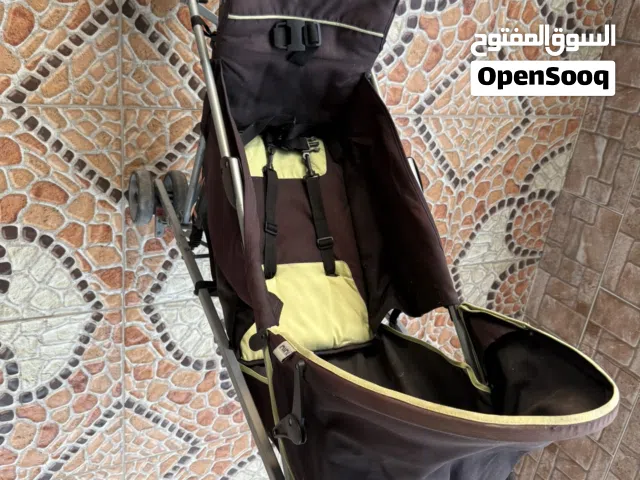 عرباية اطفال نوعية جيدة مستعمله