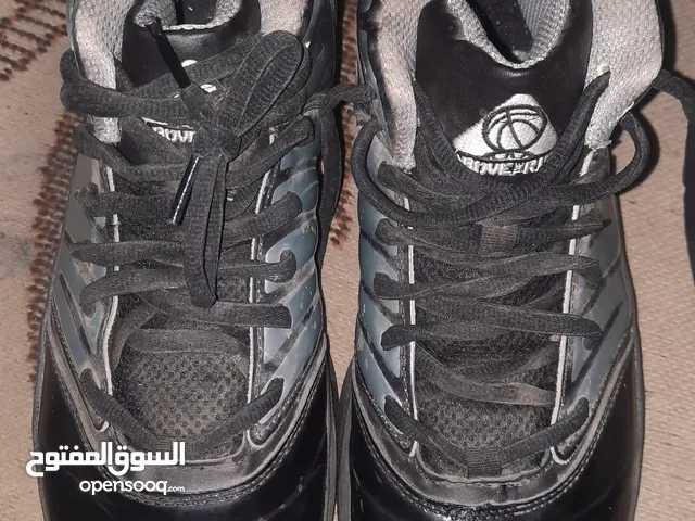 40.5 Sport Shoes in Sana'a