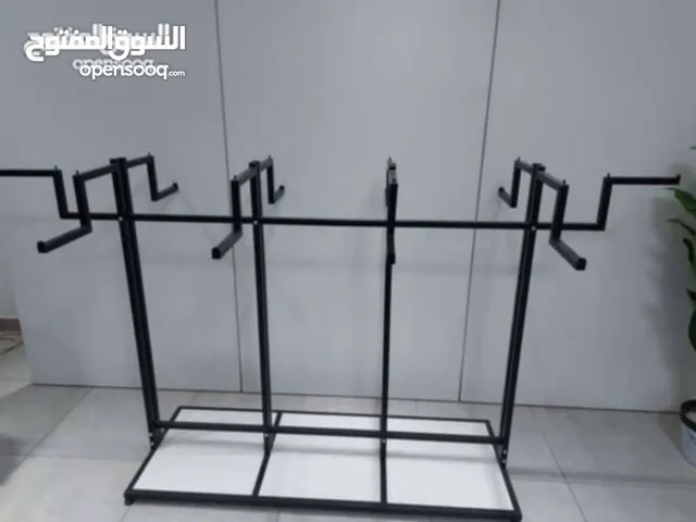 ستاندات محل ملابس للبيع نظاف و مش مبهدلات