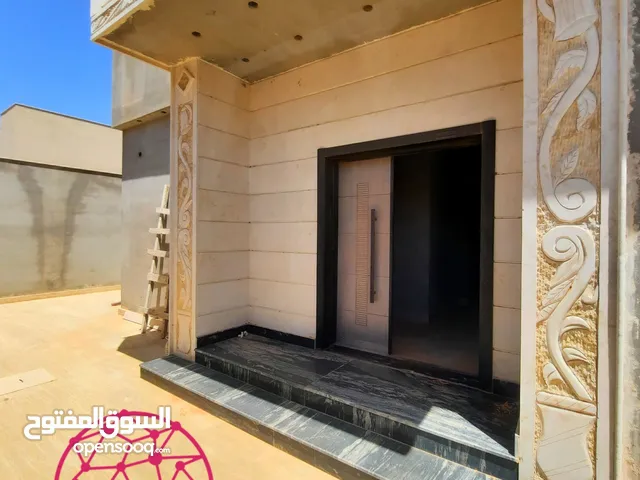 320 m2 4 Bedrooms Villa for Sale in Benghazi Hai Qatar