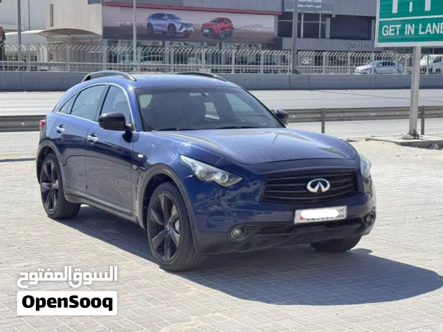 2015 Infiniti QX70 Standard