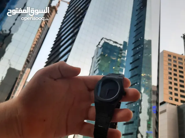 ساعه سوداء فخمه