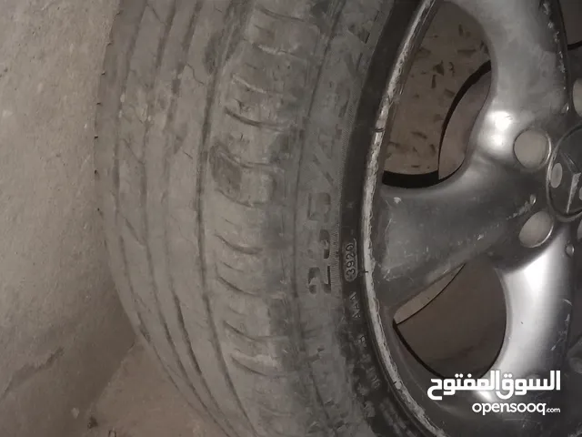 طاوات مرسيدس C230 موديل 2005 عدد حبتين الطاوات المعدوم وسعر معقول