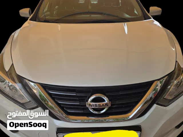 2017 Nissan Altima SV