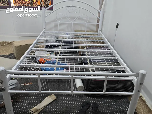 aluminium bed