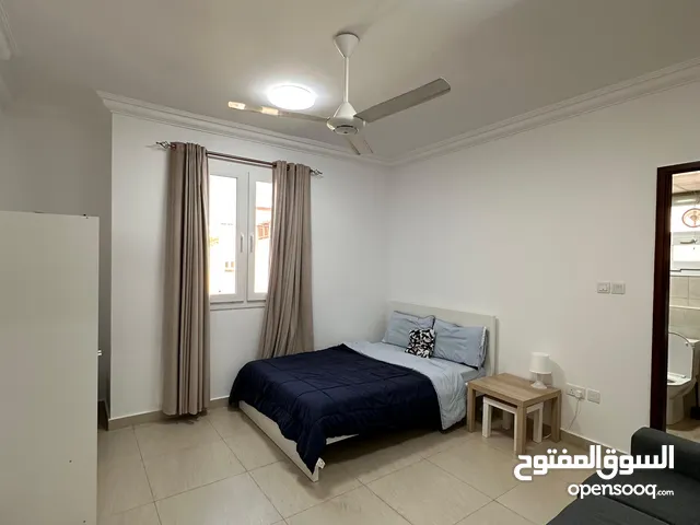 90 m2 2 Bedrooms Apartments for Rent in Muscat Qurm