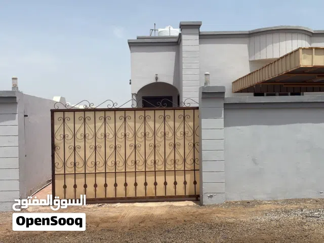منزل للبيع في المعبيلة قرب جامع التواب