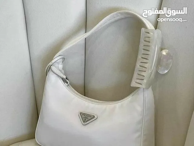 حقائب برادا نسائية للبيع في العراق - شنط نسائية : حقيبة يد نسائية, ظهر:  أفضل سعر