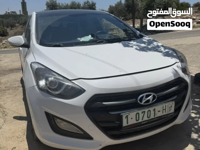 2016 هيونداي i30 GL