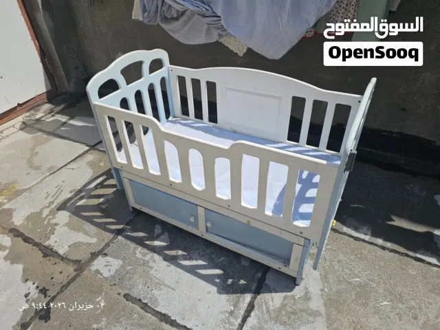 سرير طفل خشب