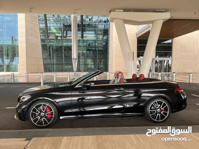 Mercedes Benz C 300 Coupe in Northern Governorate