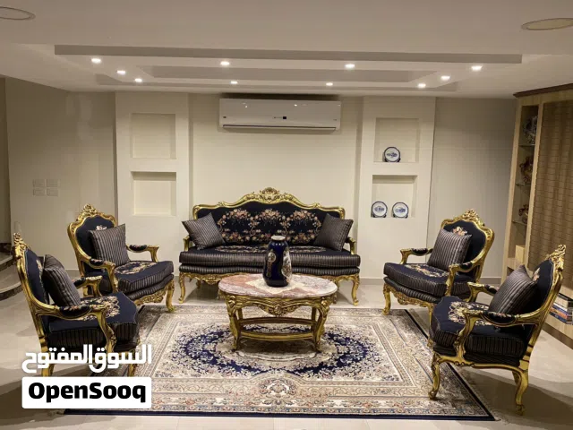 صالون اوبيسون بحالة ممتازة
