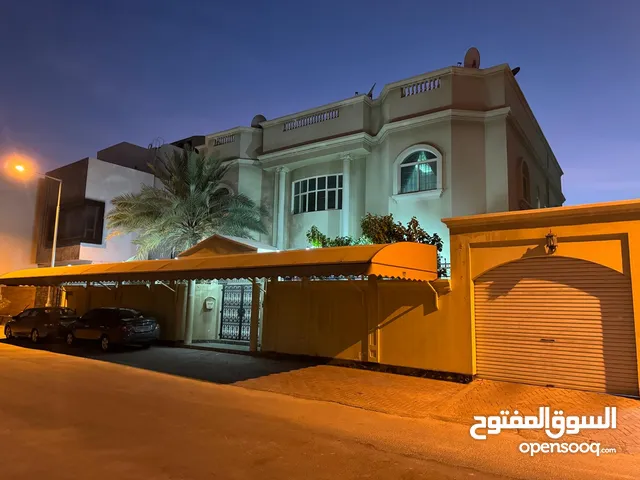 1 m2 More than 6 bedrooms Villa for Sale in Northern Governorate Jeblat Hebshi