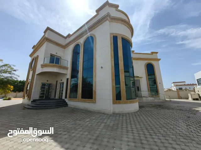 8400 ft 5 Bedrooms Villa for Rent in Dubai Nadd Al Sheba