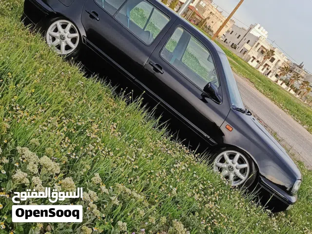 جنط أصلي طسات كامله للبيع او للبدل على 27